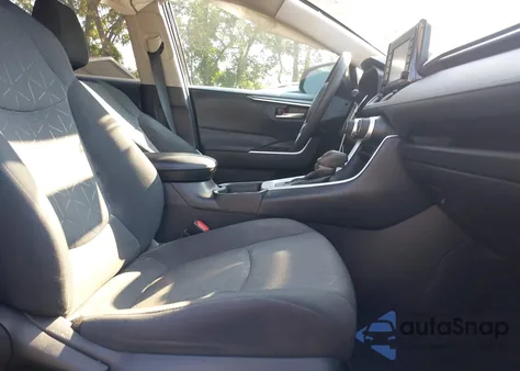 2021 Toyota Rav4 Xle из США, поврежденный, VIN 2T3P1RFV9MW222749